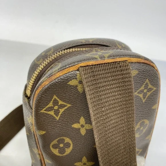 Authentic Louis Vuitton Pochette gange mini monogram bum bag crossbody travel - Picture 4 of 14